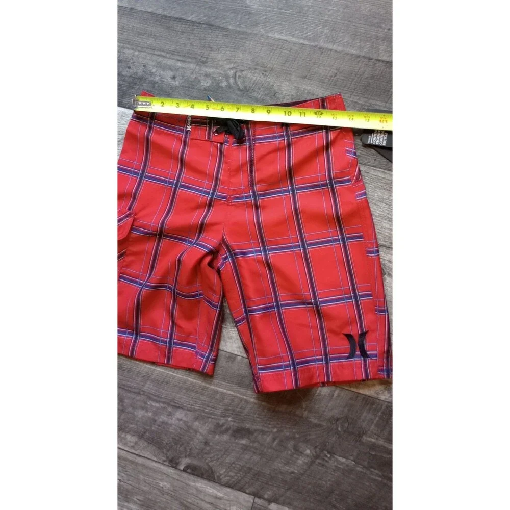 Hurley regular need polyester